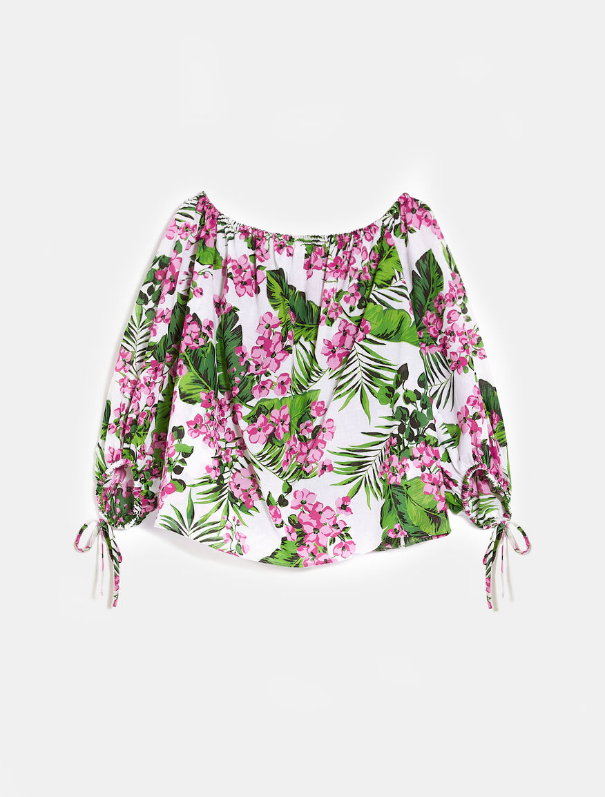 Printed blouse Printed blouse