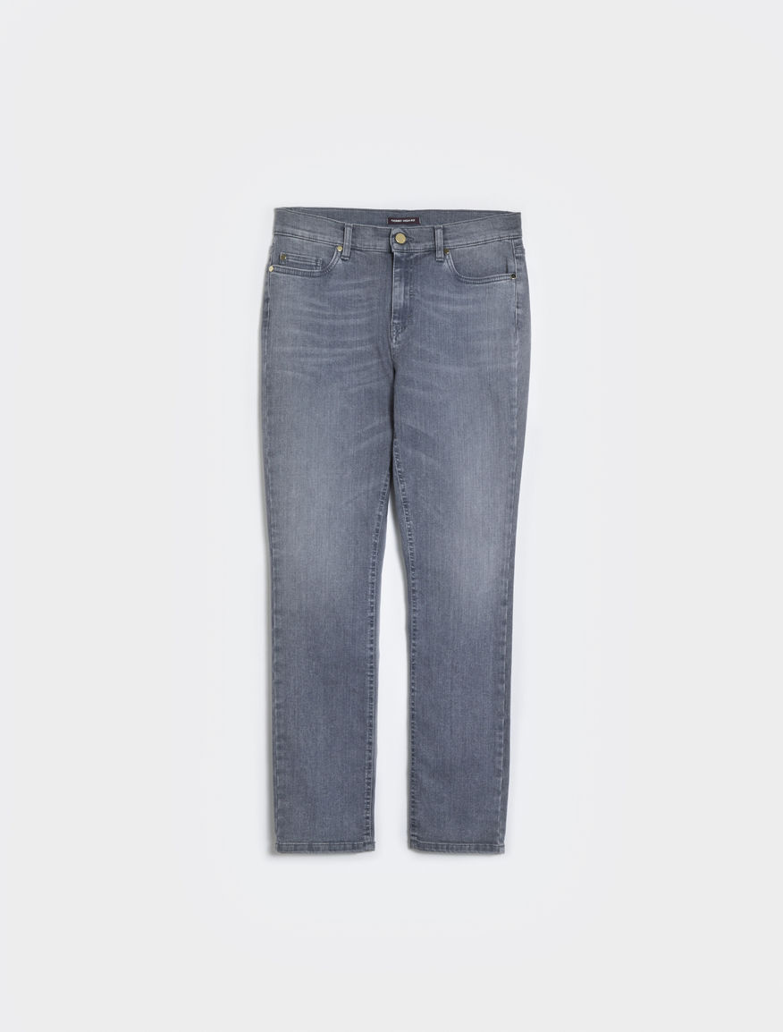 High-waisted jeans High-waisted jeans