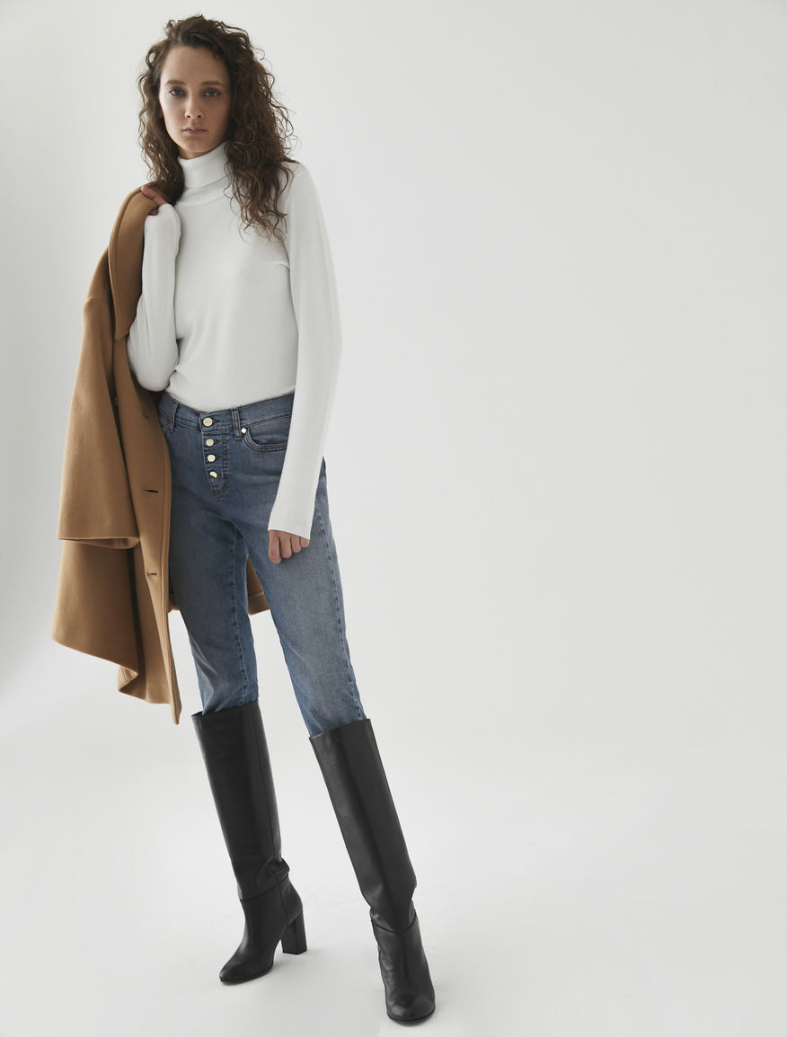 Straight-leg jeans Straight-leg jeans