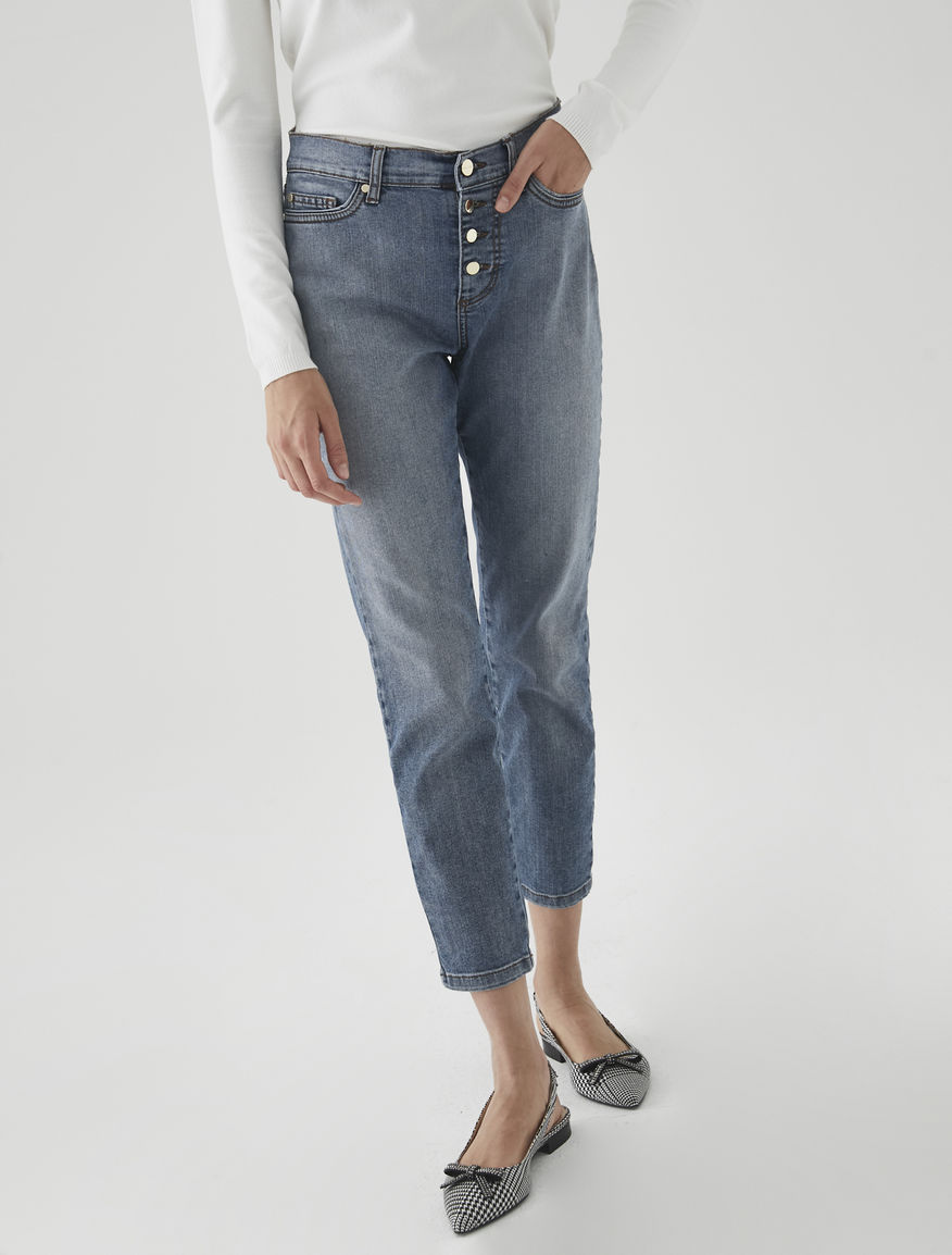 Straight-leg jeans Straight-leg jeans