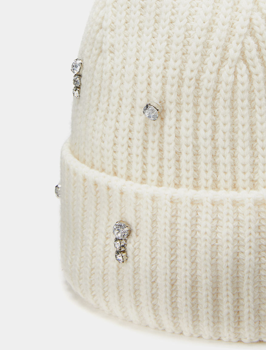 Rhinestone-embellished hat Rhinestone-embellished hat