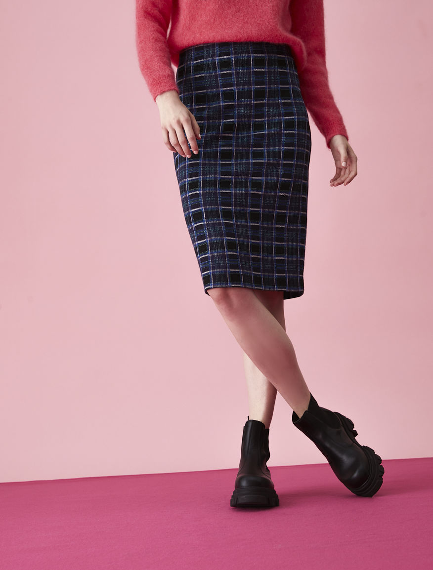 Fitted skirt Fitted skirt