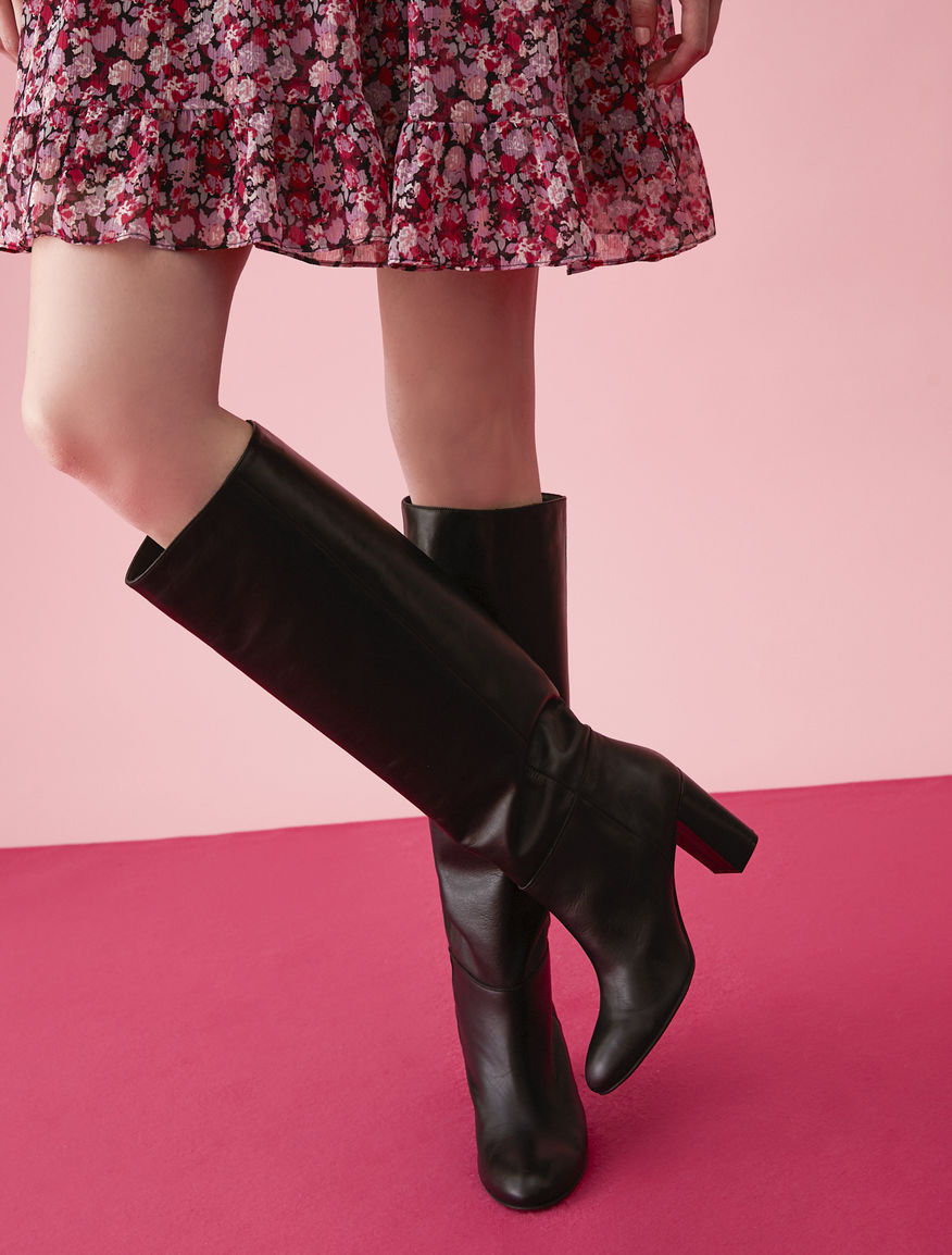 Leather boots Leather boots