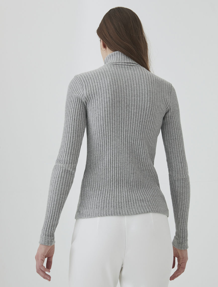 Lurex polo neck jumper Lurex polo neck jumper