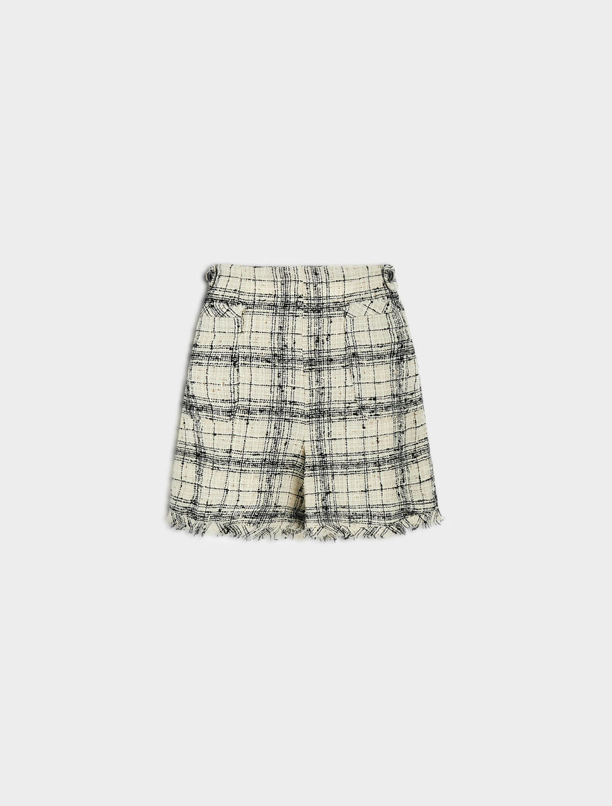 Semi-fitted shorts Semi-fitted shorts
