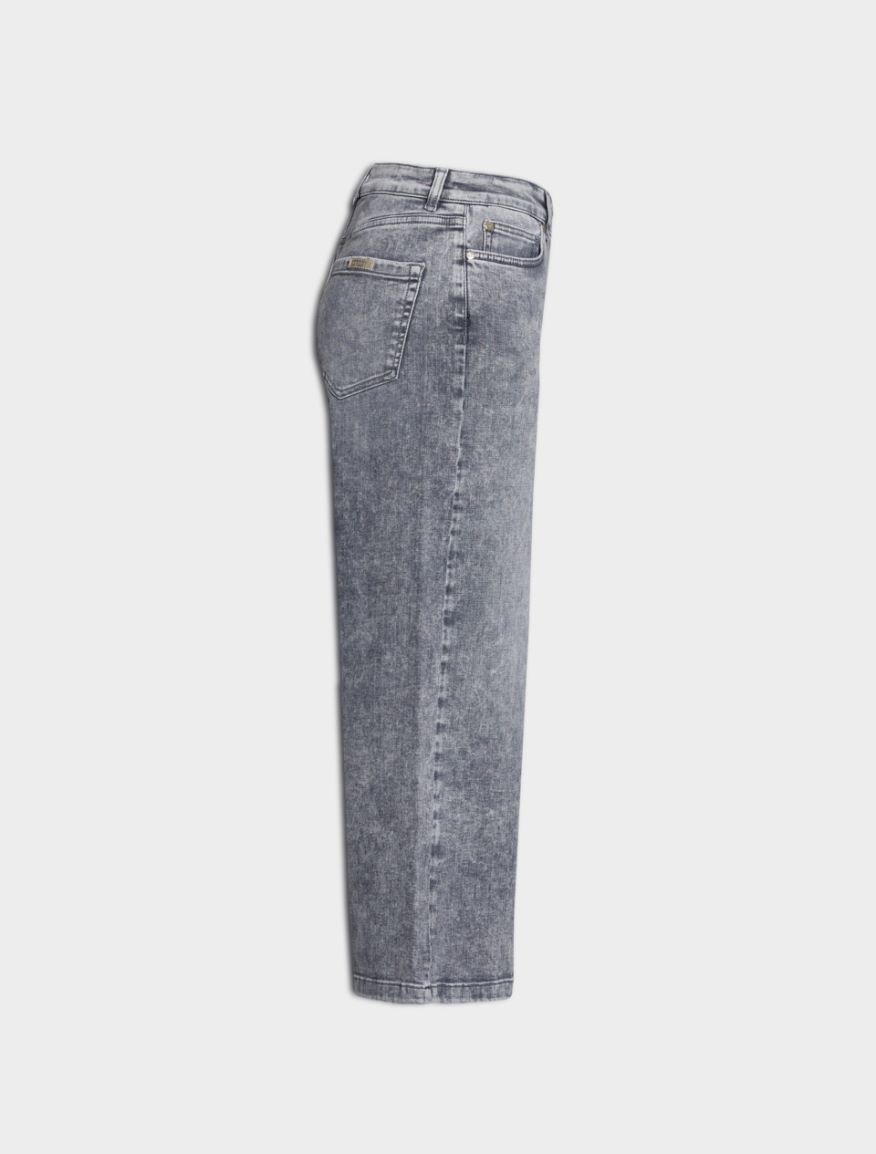 Wide-leg jeans Wide-leg jeans
