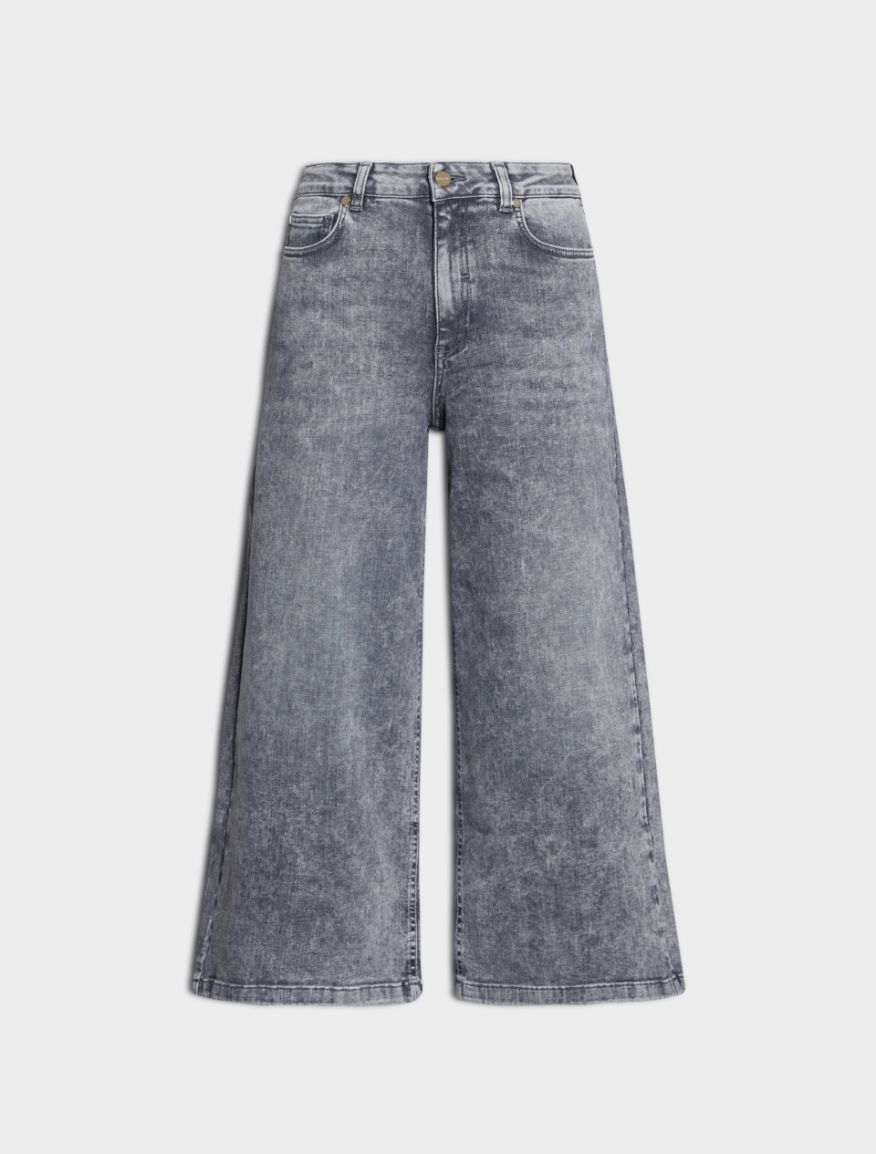 Wide-leg jeans Wide-leg jeans