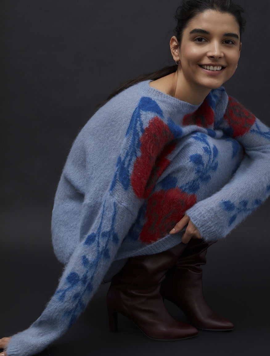 Loose fitting jumper Loose fitting jumper