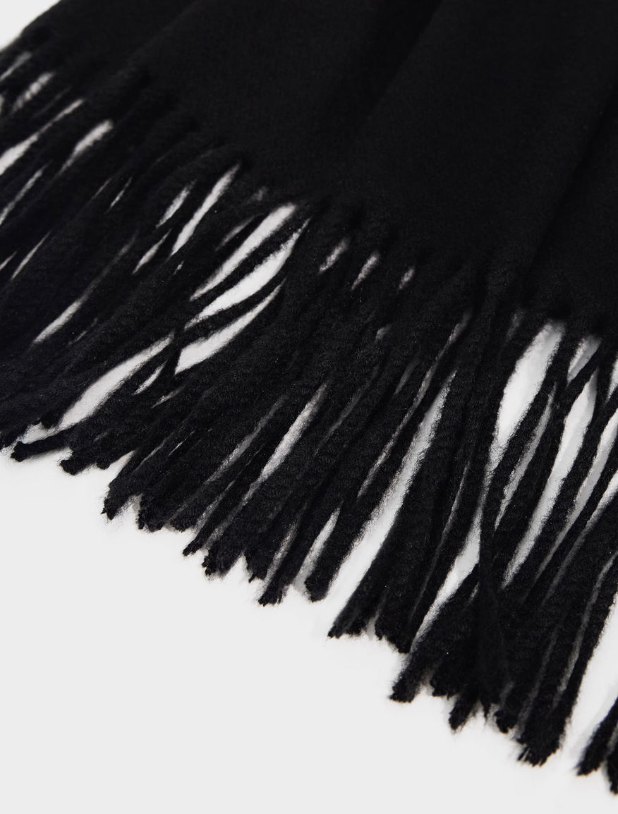 Fringed scarf Fringed scarf