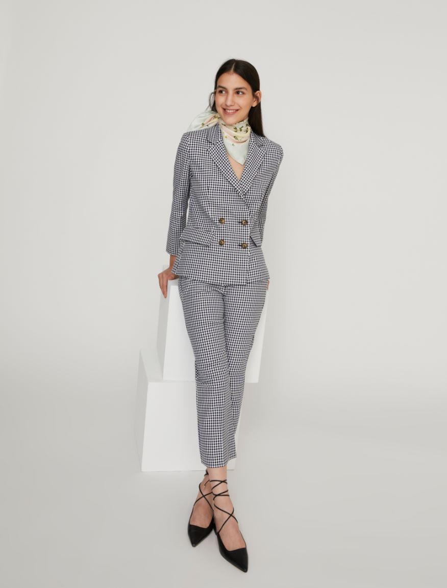 Double-breasted blazer Double-breasted blazer
