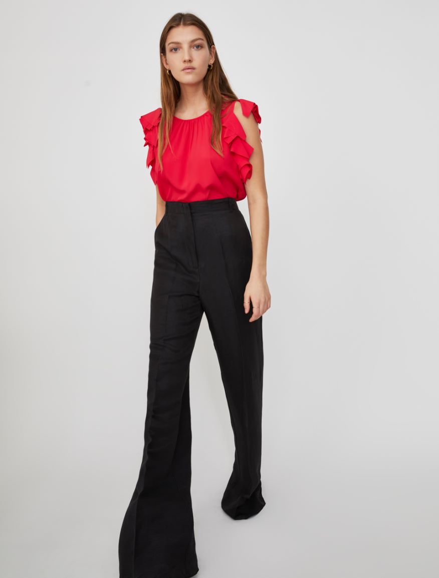 High-waisted trousers High-waisted trousers