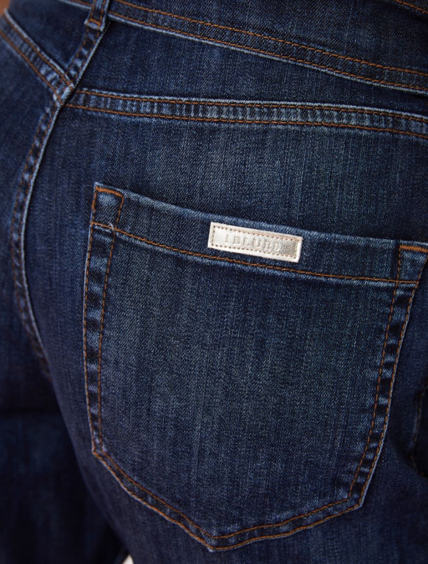 Boy-fit jeans Boy-fit jeans