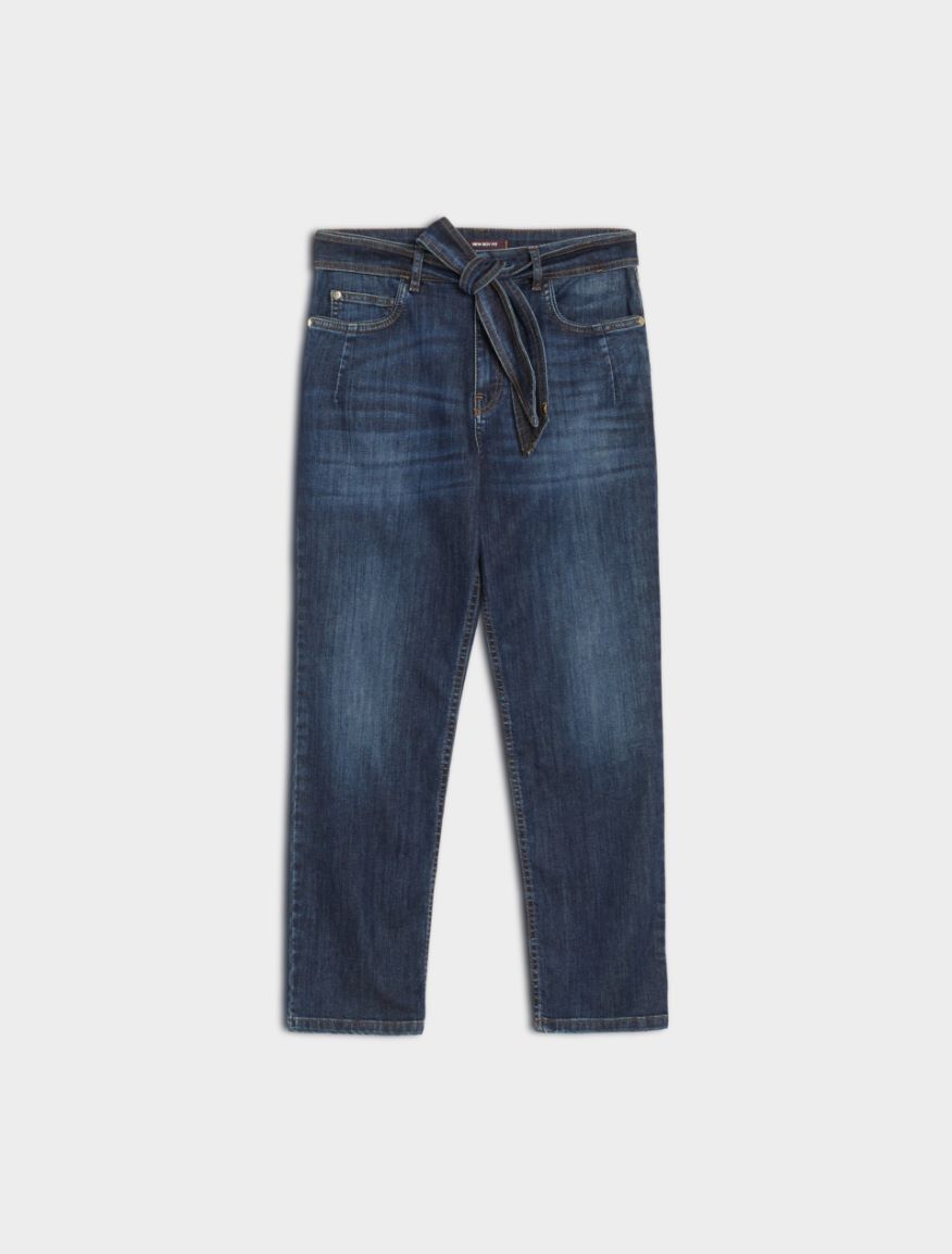 Boy-fit jeans Boy-fit jeans