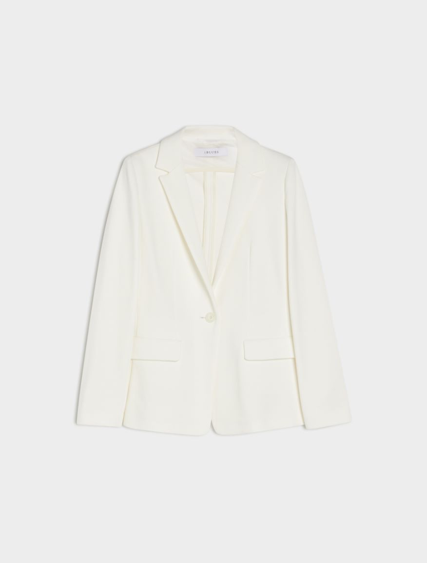 Semi-fitted blazer Semi-fitted blazer