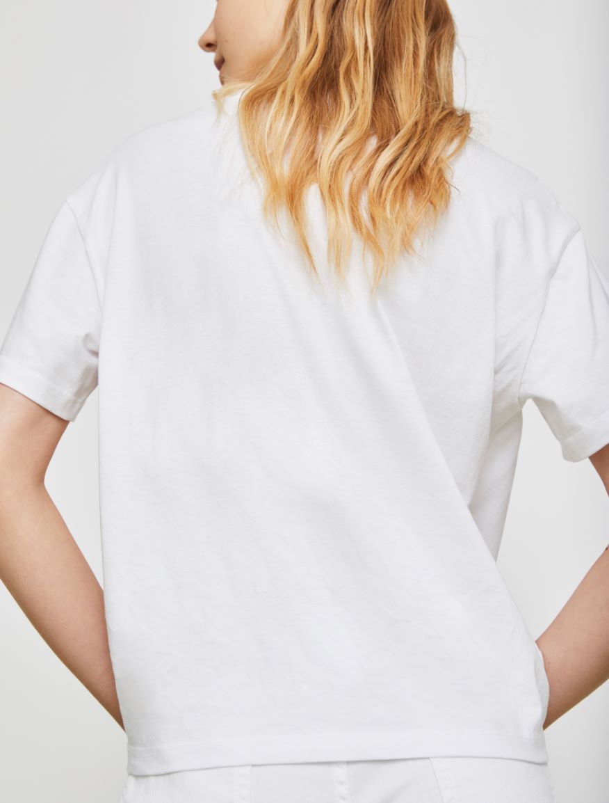 Crew-neck T-shirt Crew-neck T-shirt