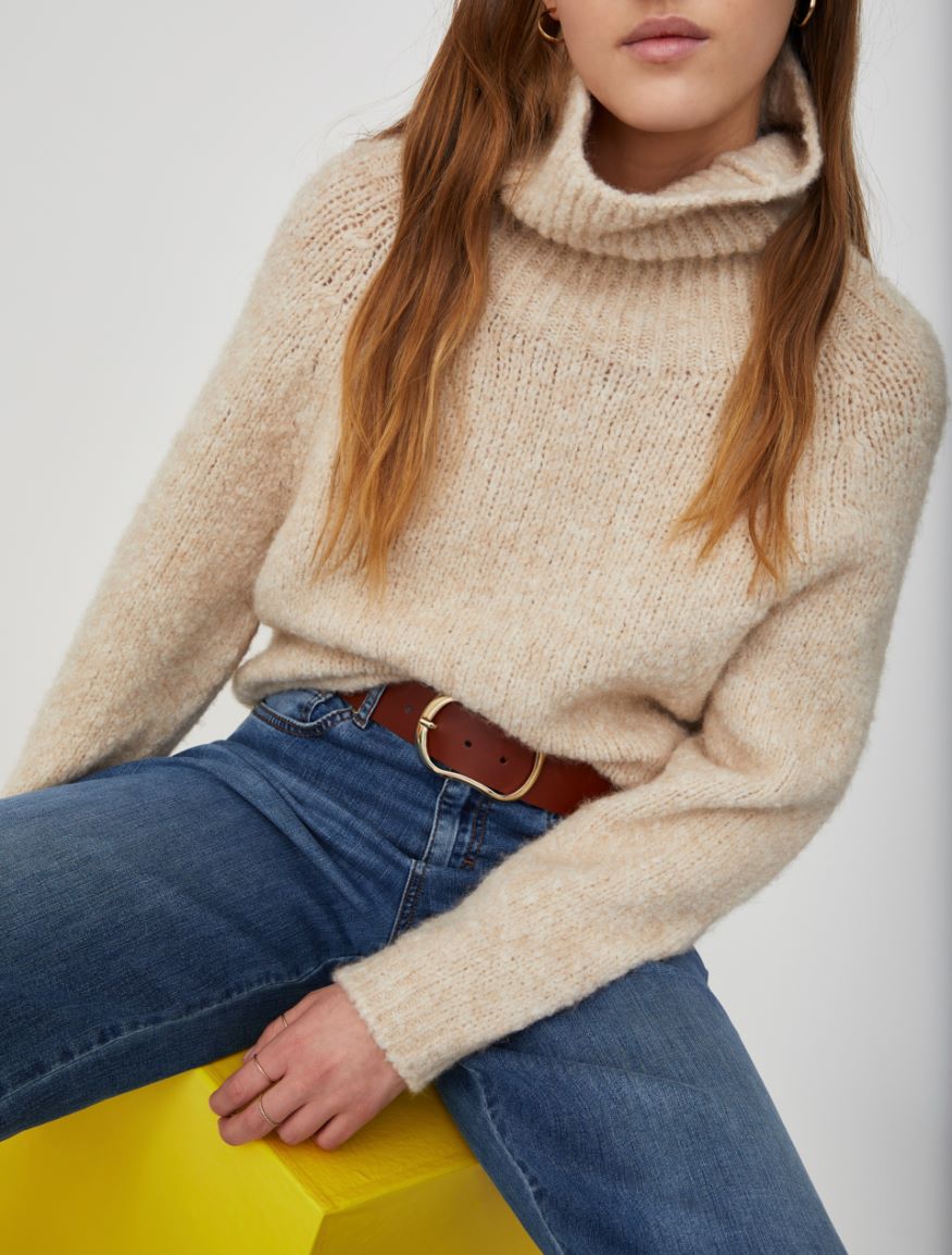 Leather belt Leather belt