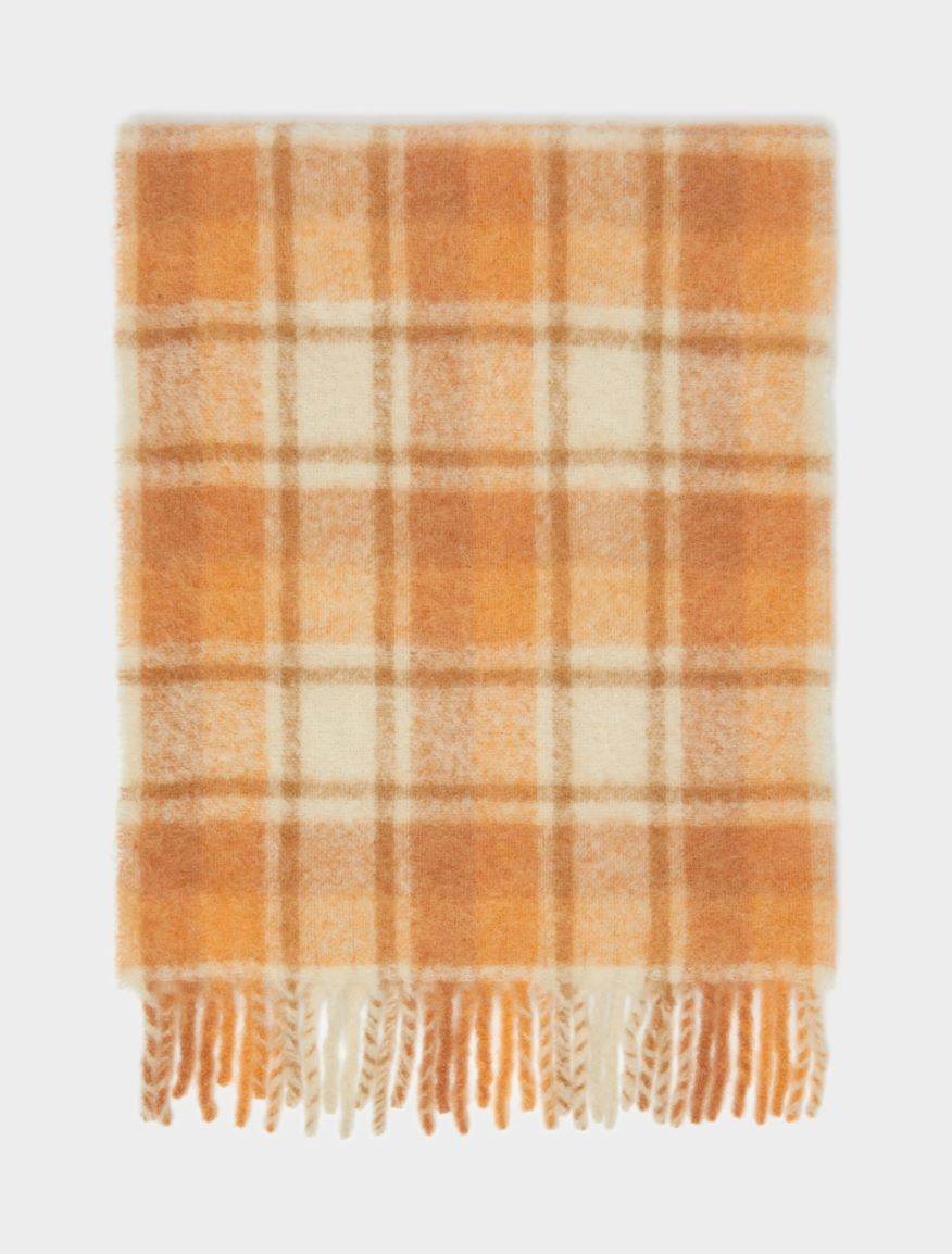 Fringed scarf Fringed scarf