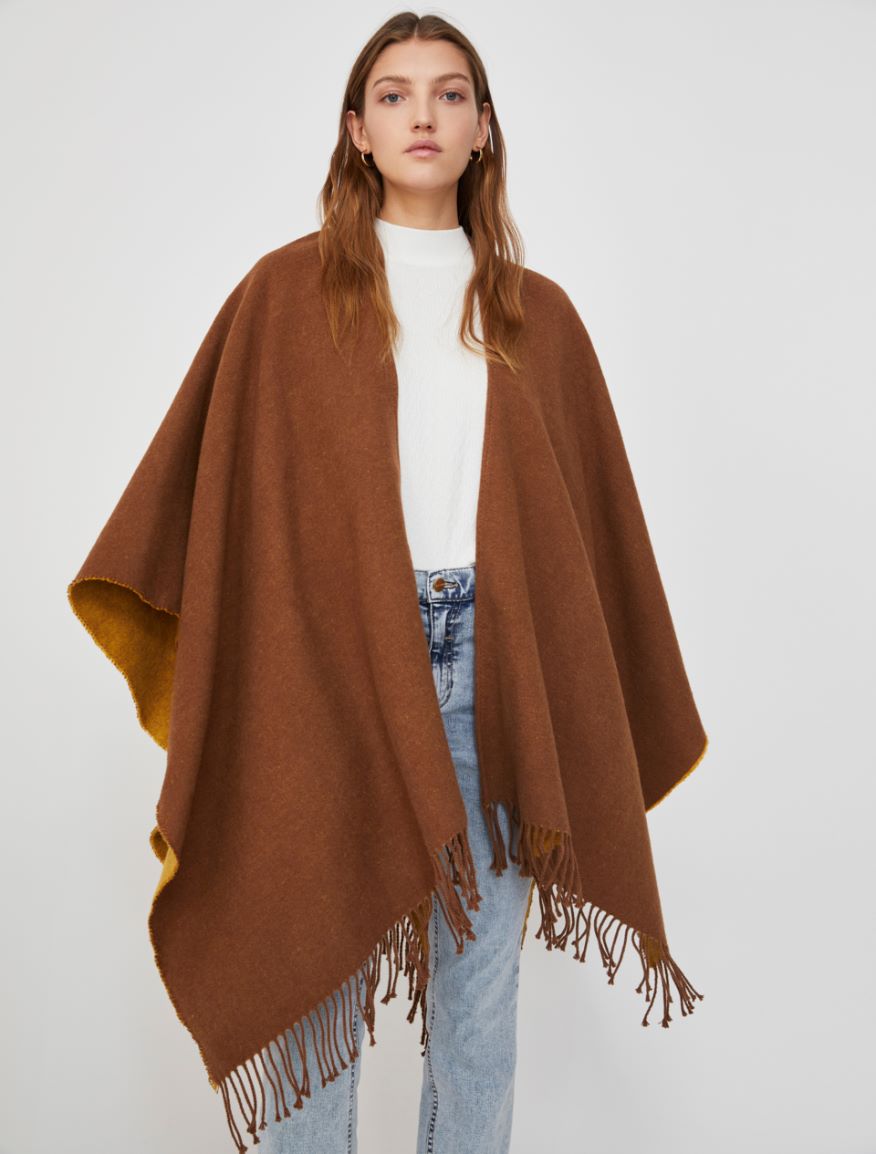 Fringed cape Fringed cape