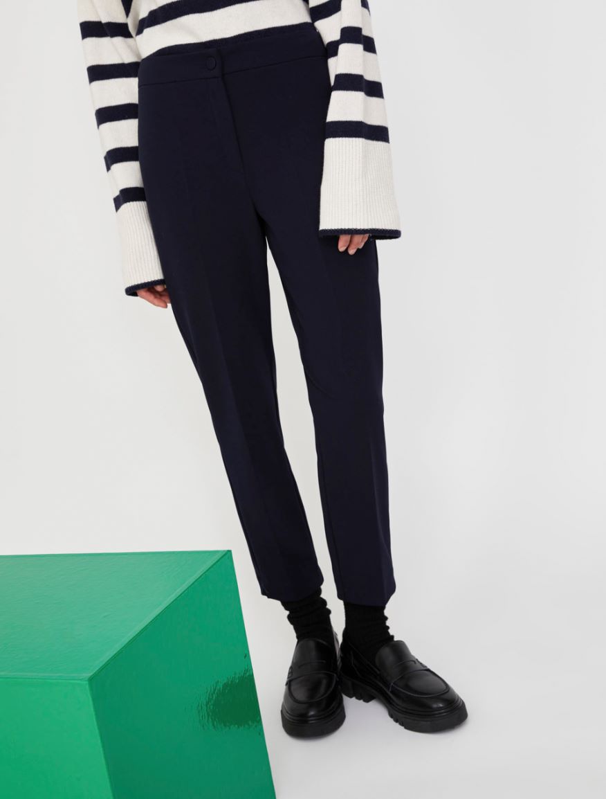 Semi-fitted trousers Semi-fitted trousers