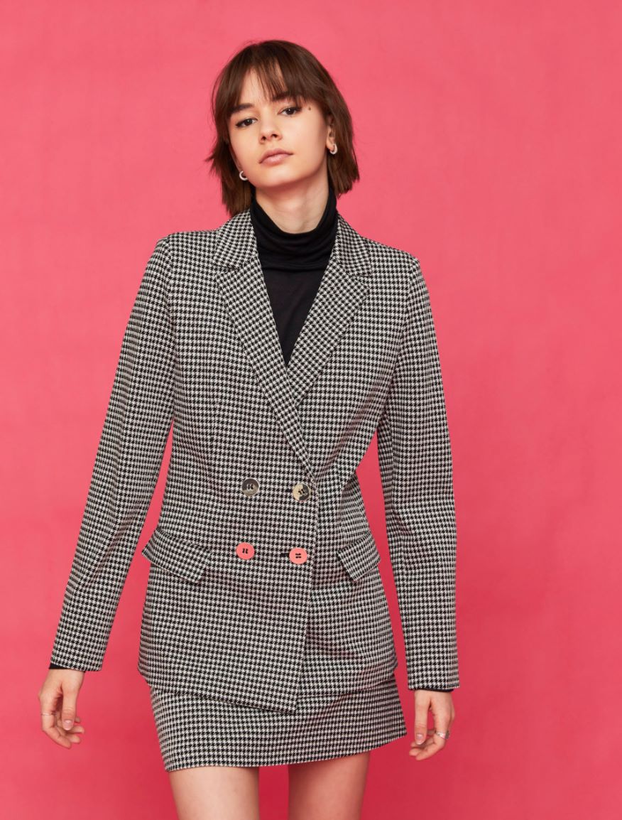 Double-breasted blazer Double-breasted blazer