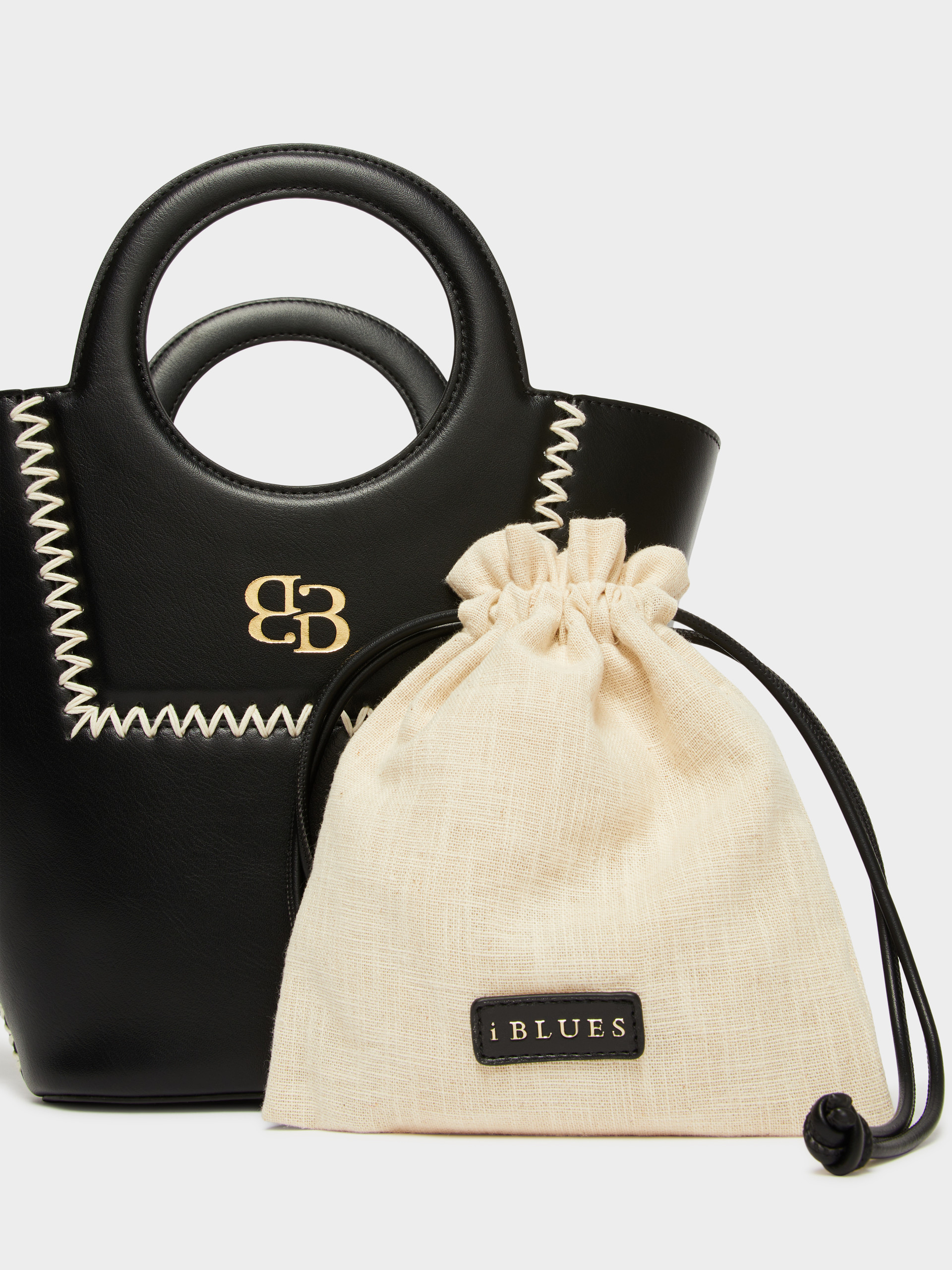 Embroidered bag, black | iBlues