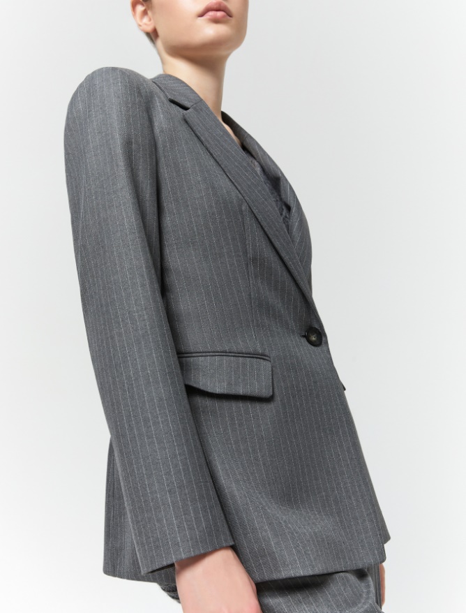 Figure-skimming blazer -  - iBlues