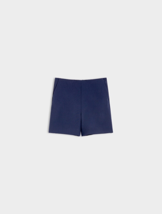 Flared shorts - 