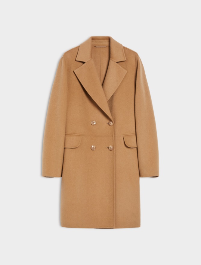 Egg-shaped coat - 