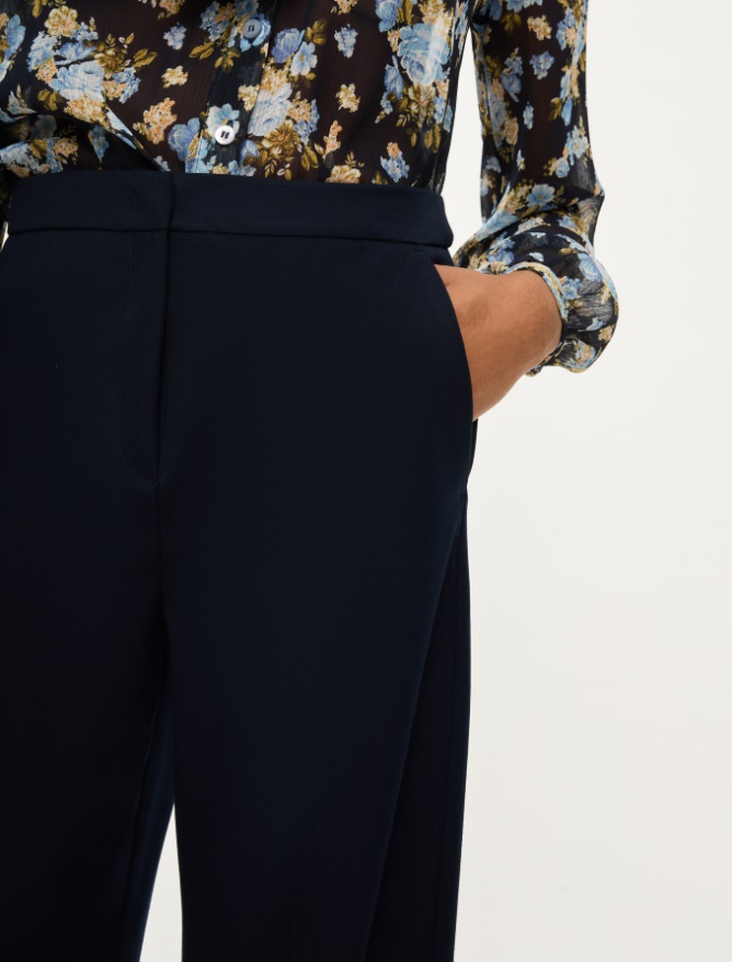 Straight trousers - 