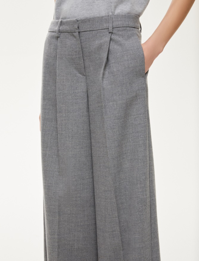Wide-leg trousers - 