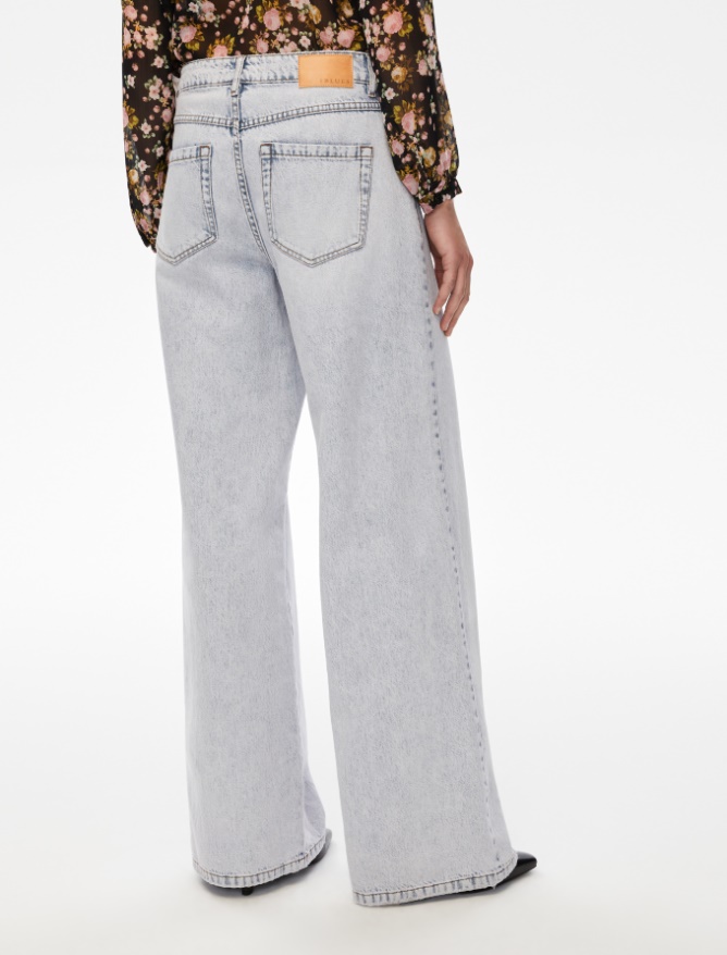 Wide-leg jeans - 