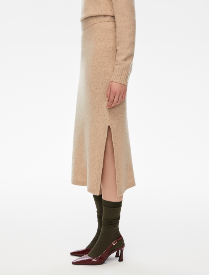 Slim-fit skirt - 