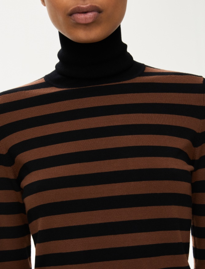Straight-fit polo-neck sweater - 