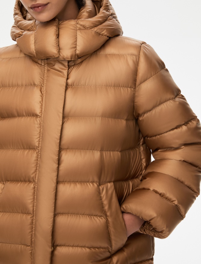 Egg-shaped down jacket - 