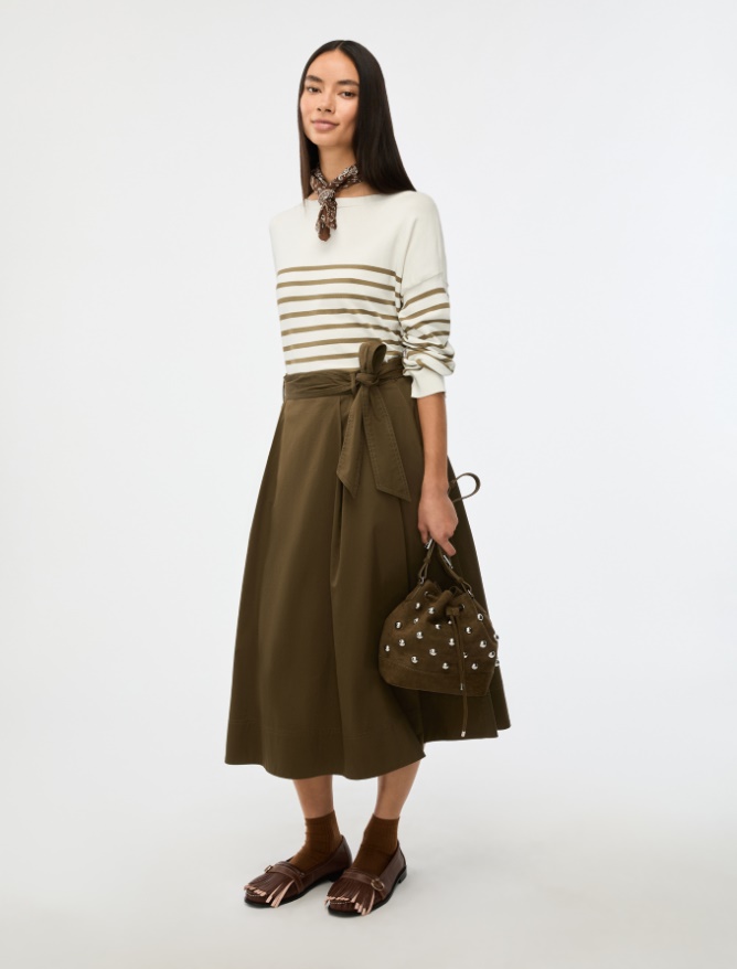 Flared skirt - 