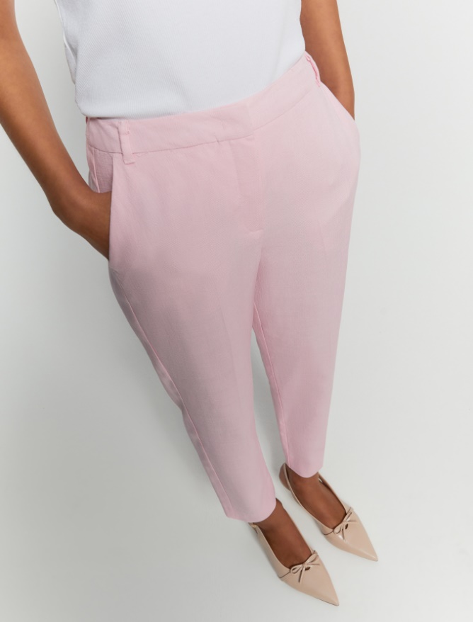 Semi-fitted trousers - 