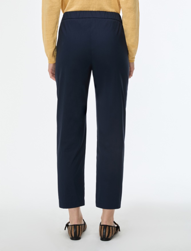 Semi-fitted trousers - 