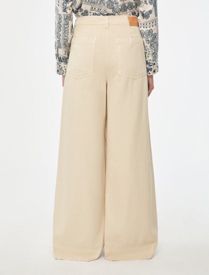 Wide-leg trousers - 