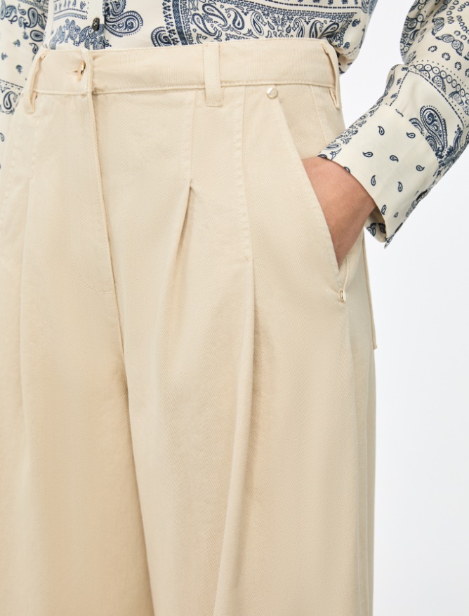 Wide-leg trousers - 