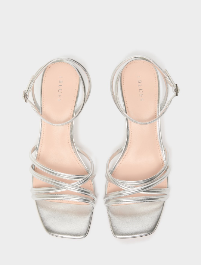Strappy sandals - 