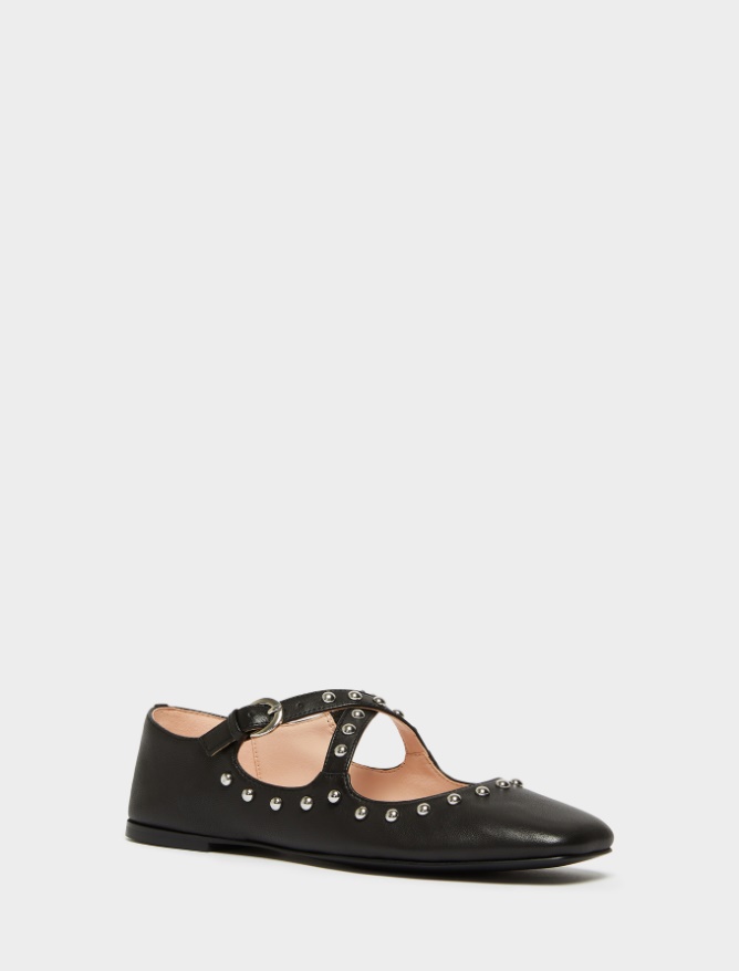 Studded ballet flats - 