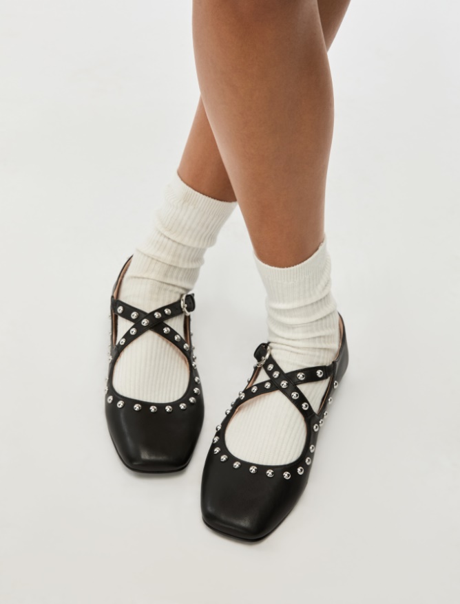 Studded ballet flats - 