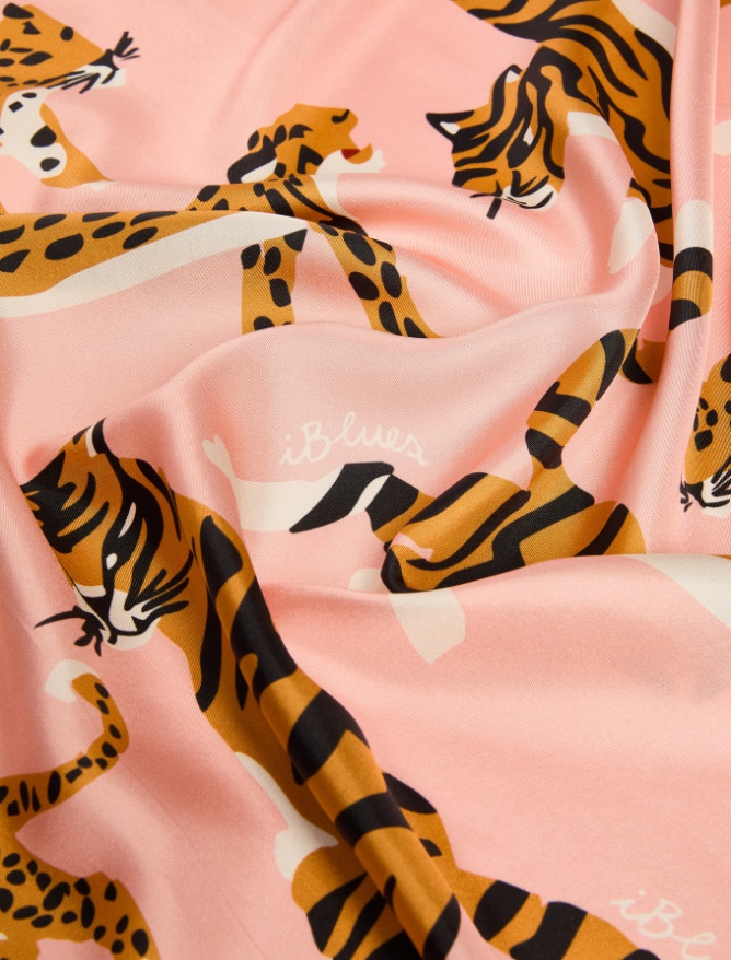 Silk scarf - 